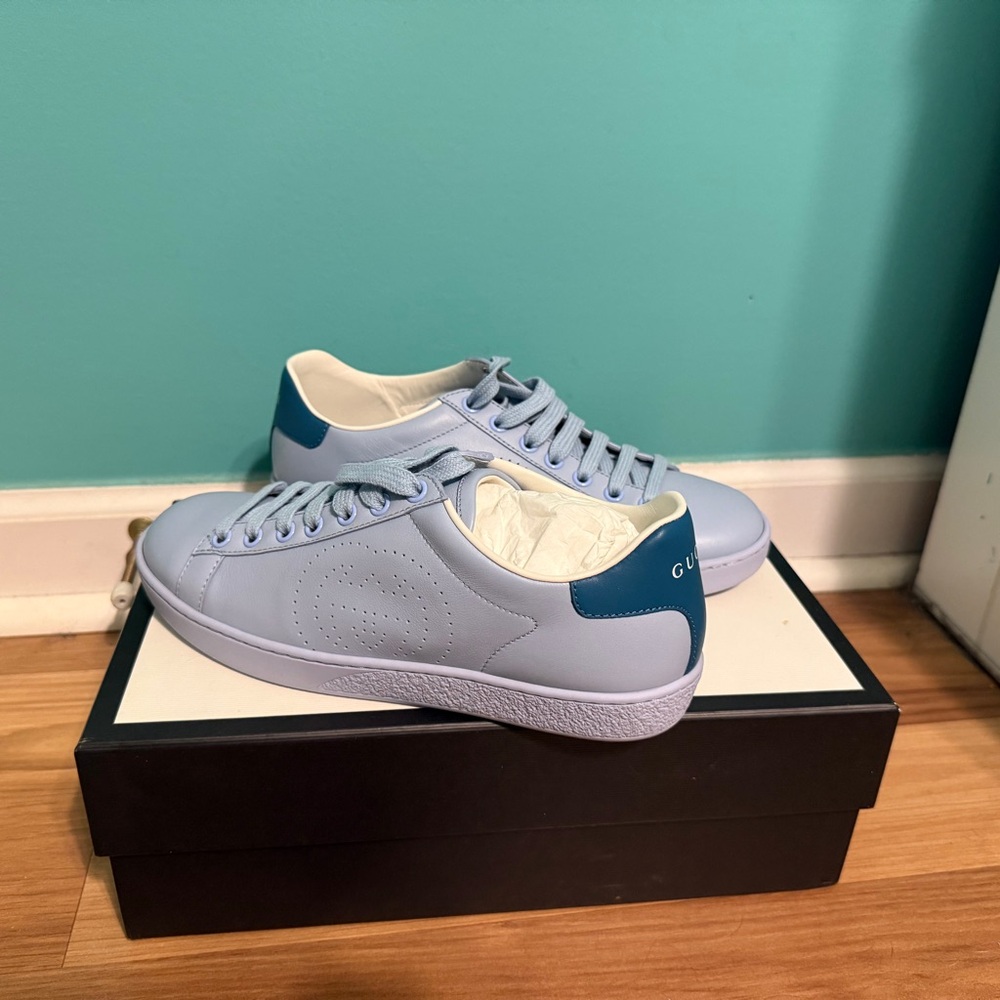 Interlocking G -Blue Women Sneakers